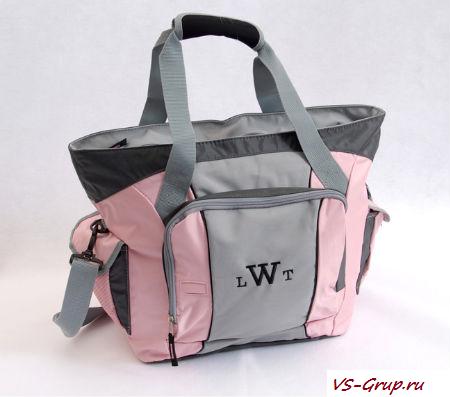 розовая спортивная сумка